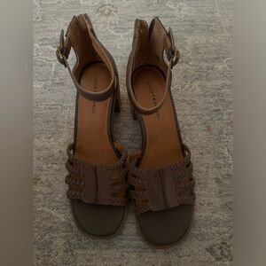 Lucky Brand
Tasmina Block Heel Sandal - coffee color